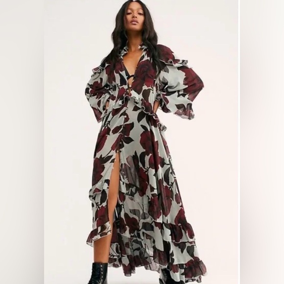 Free People Dresses & Skirts - Free People Hearts Run Wild Maxi Dress large EUC H